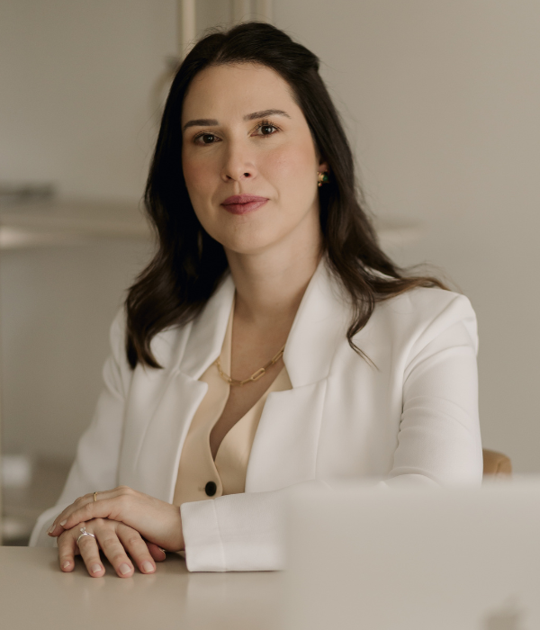 Dra. Gabriele Souza Moulin Vago